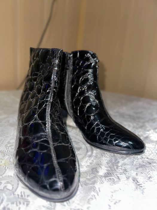 Полусапожки " Verona" итальянские были куплены в 2023 году.