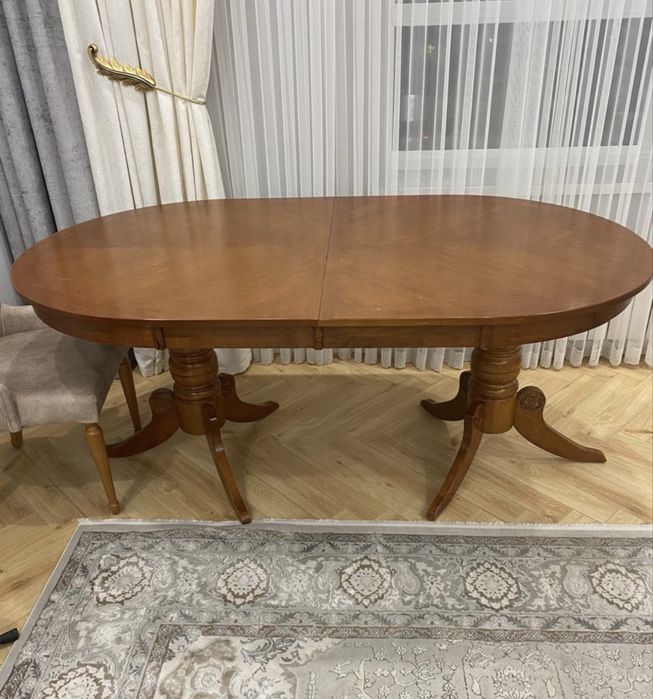 Продам стол 180х105