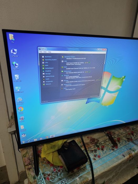 Televizor NEI ca nou diagonala 81cm