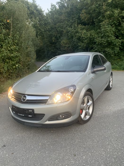 Vand sau schimb opel astra h gtc