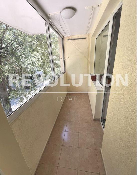 Дава се под наем Тристаен апартамент в Варна, Лятно кино Тракия - 72 кв.м за 500 € - Снимка #9