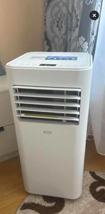 Aparat aer conditionat portabil