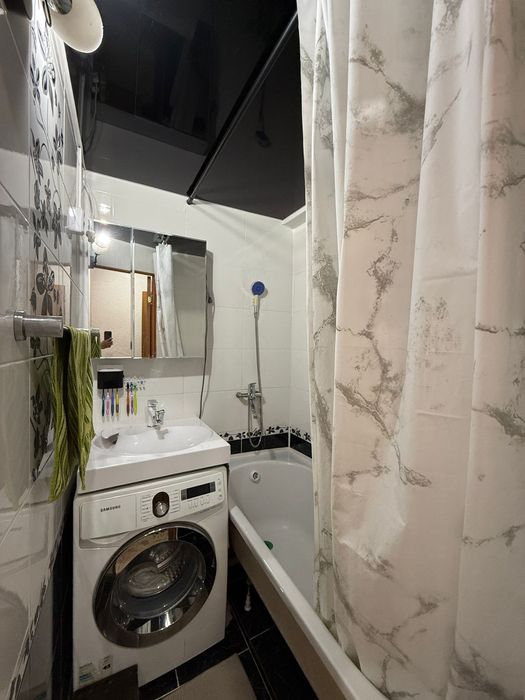 Продам 3х комн квартиру