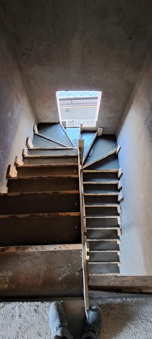 Лестница Бетонный, бассейн, фонтан,мини парк жасаймыз. Стяжка құйямыз ...