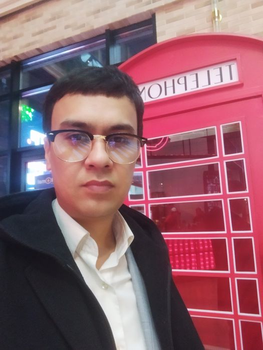 Певец современый Солист вокалист Астана