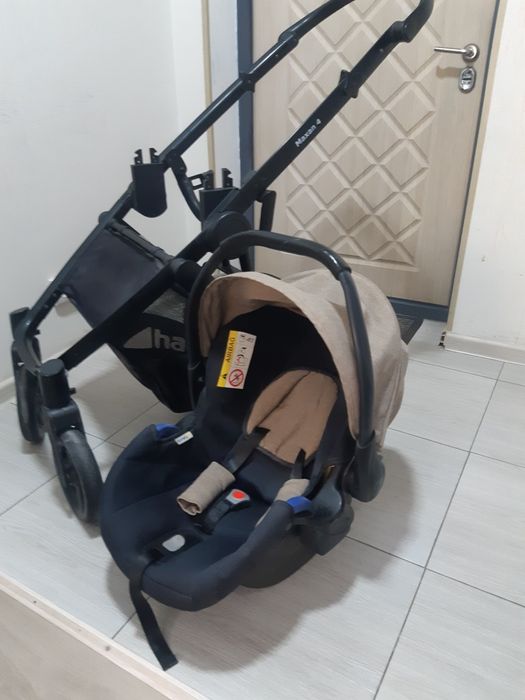 Детская коляска.