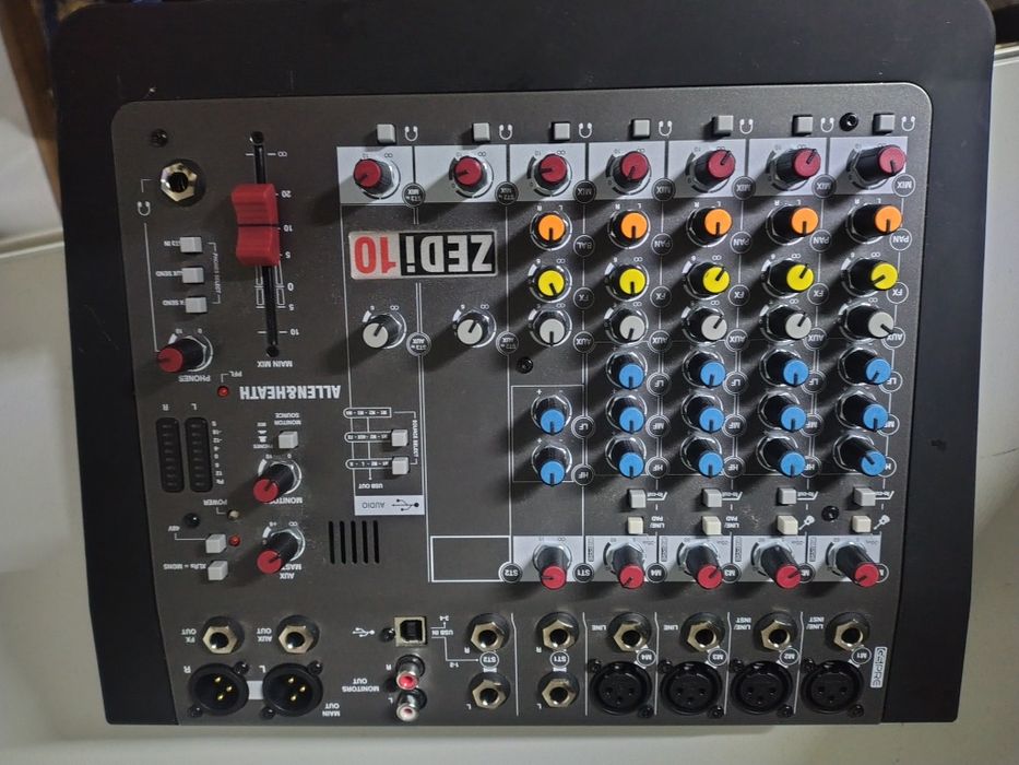 Mixer Yamaha  mg 102 c  sound craft  Allen heath behringer