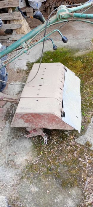 Мотоблок с инвентар