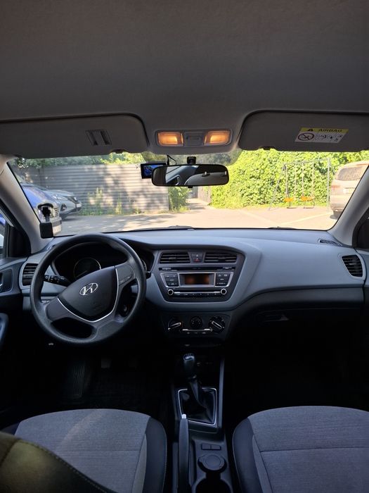 Hyundai i20 1.25 MPI Euro 6 • 2016 • 51.248 km reali• Distribuție lanț