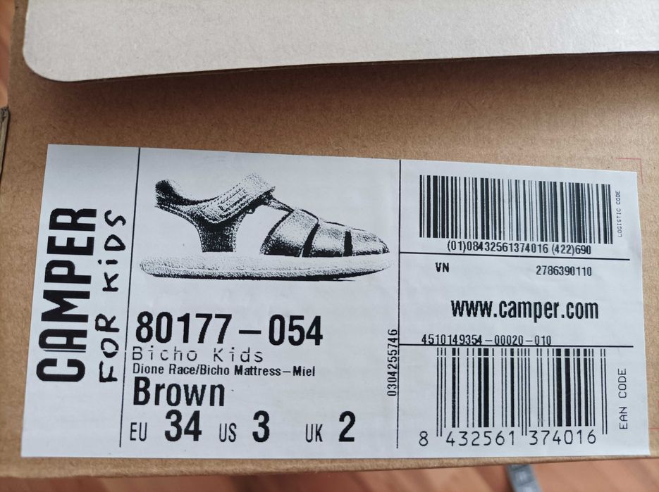 CAMPER/  Reebok 34/35 нови сандали