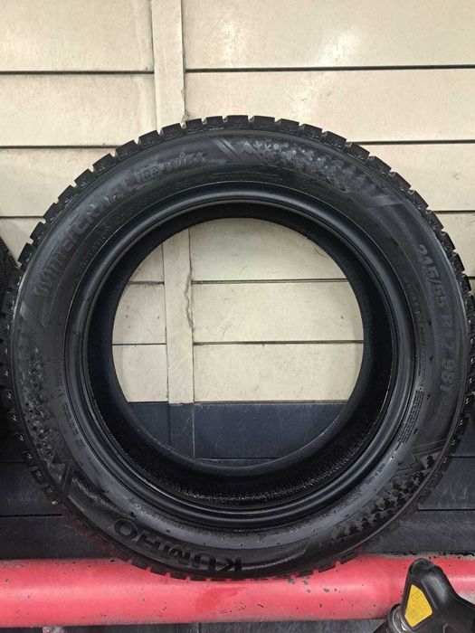 KUMHO WI51 215/55R17