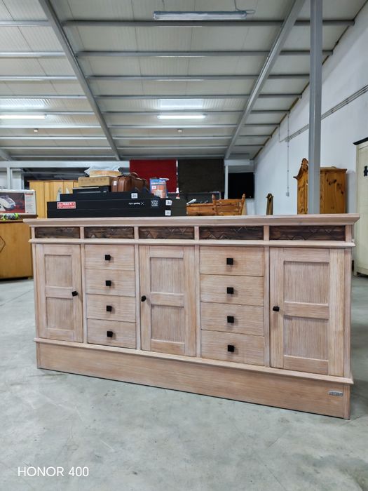 Mobilier Living - Comoda și Soldat-Lemn Masiv - Germania