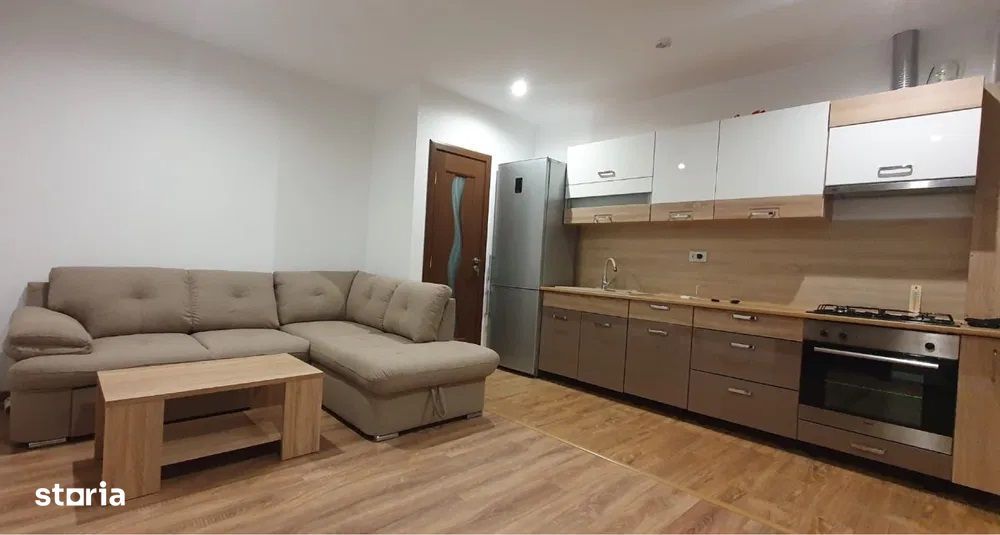 Central - Inchiriere casa, curte comuna - Str. Crinului