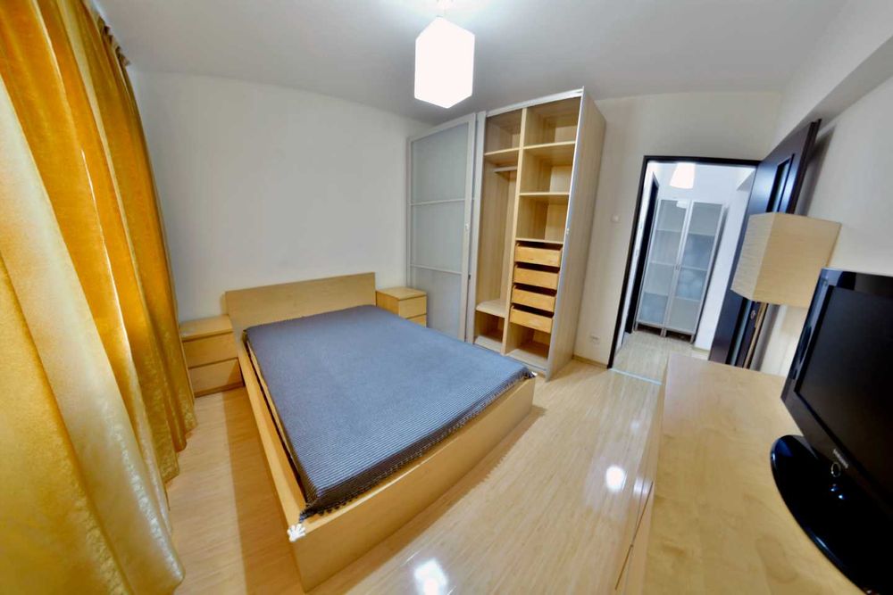 Apartament de inchiriat/ PROPRIETAR /3 camere /et.9 din 10/decomodat