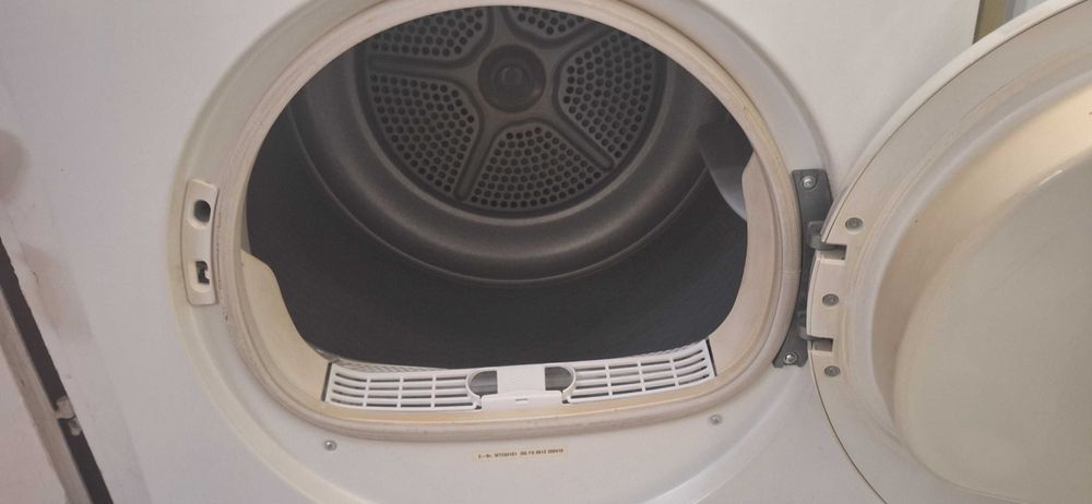 Сушилня Bosch перфектно работеща !