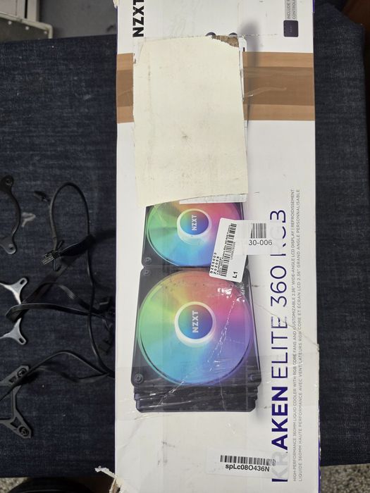 NZXT Kraken ELITE 360 RGB водно охлаждане за процесор