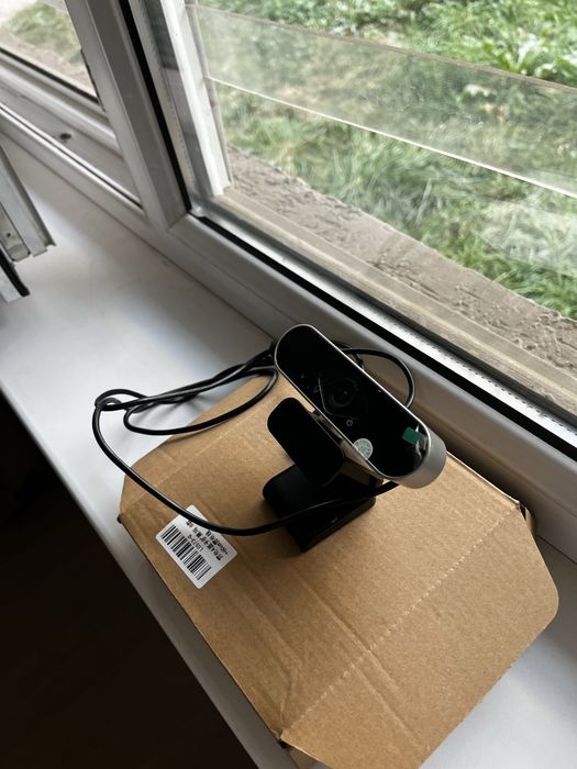 Веб камера Logitech FULL HD