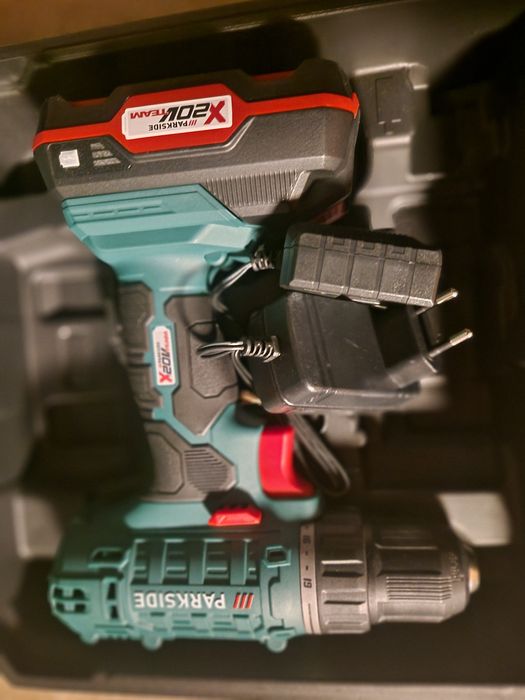 Винтоверт 20V  в комплекта  с батерия и зарядно.