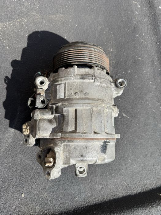 Компресор за климатик за BMW f10 f11 3.0 TDI n47 d30
