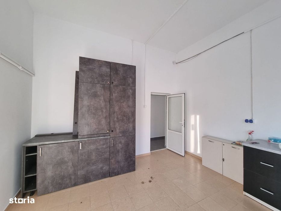 Spatiu pentru birouri de inchiriat, 114 mp - Zona Industriala