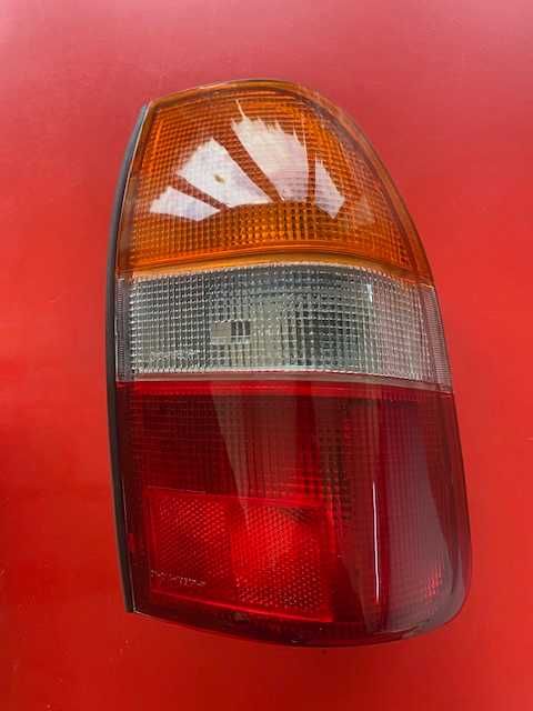 Lampa spate Stanga/Dreapta MITSUBISHI L200