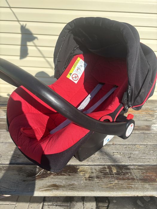 Продам автокресло