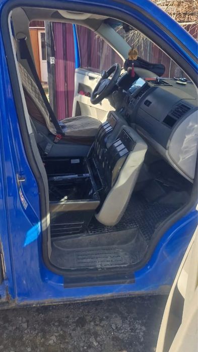 Volkswagen Transporter Caravelle T5