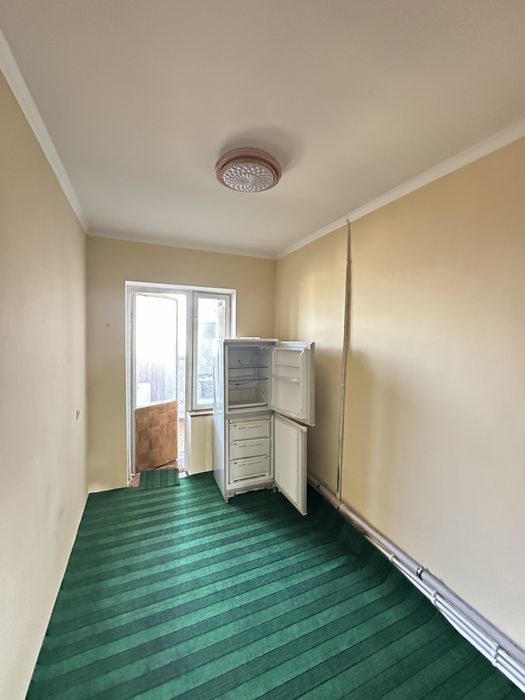 Srochna Mikrarayonda 2 xonalik 4-etaj uy ijaraga beriladi.