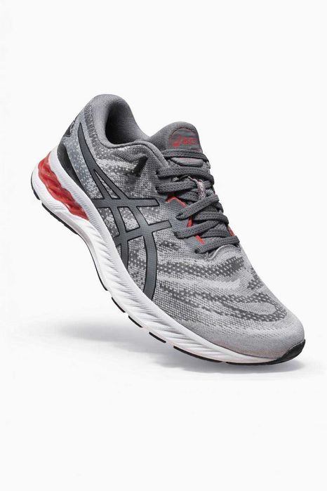 Беговые кроссовки ASICS Gel-Nimbus 23, размеры от 40 до 45.