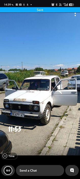 Продавам лада нива цяла или на части