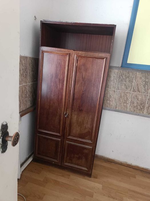 Шкаф платяной, б/у