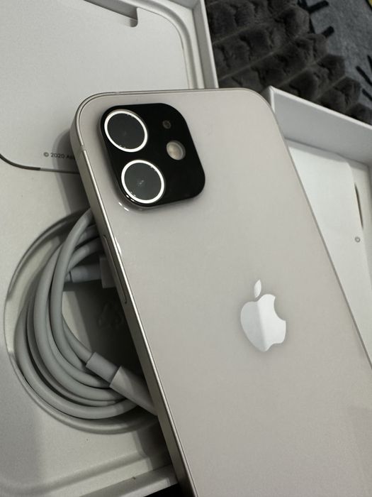 Iphone 12 -64 Gb