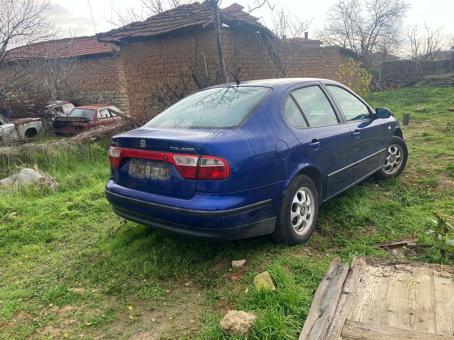 Сеат толедо 1м 2000г