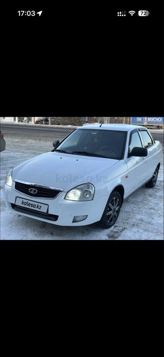 Продам приору седан