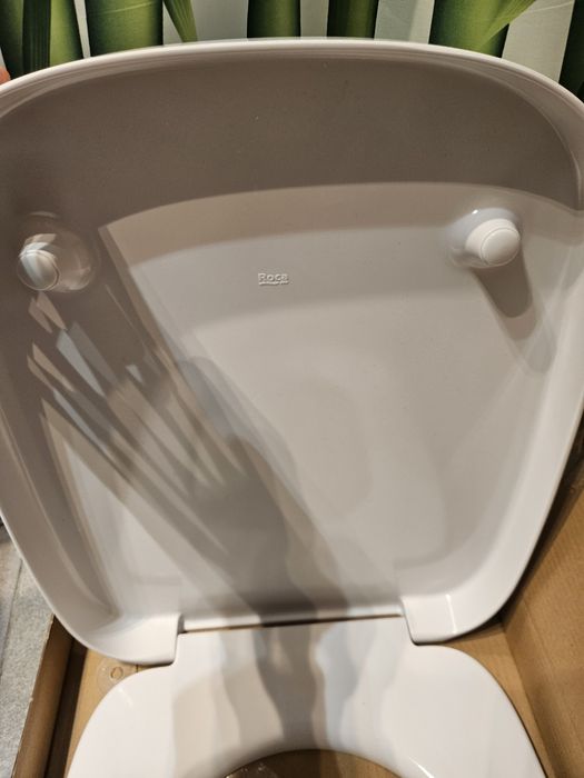 Capac WC Roca nou