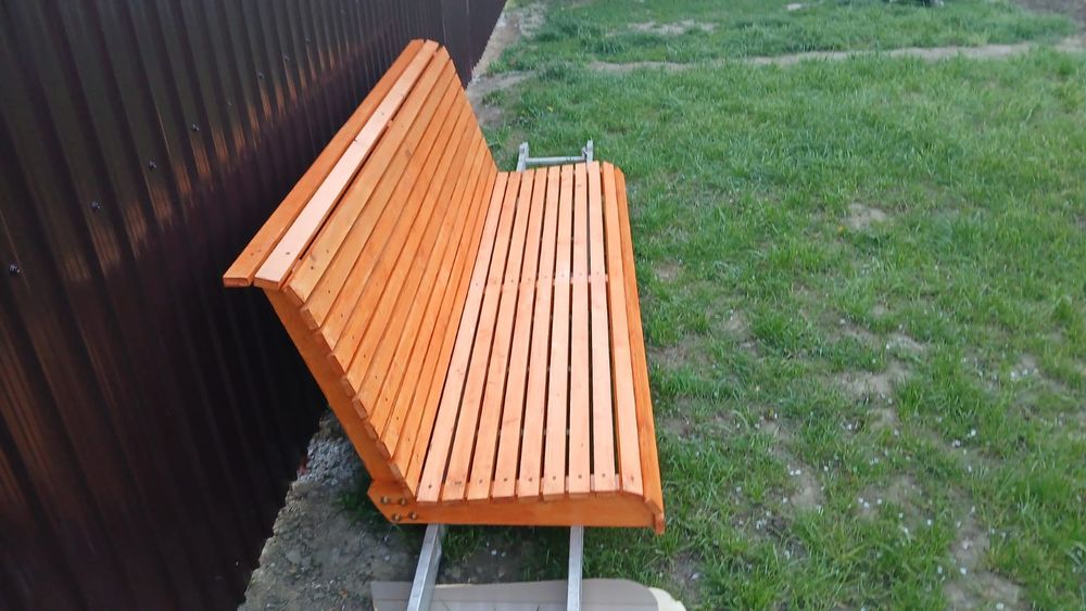 Bancă lemn masiv 2m – model modern, ideală pentru leagăn sau grădină