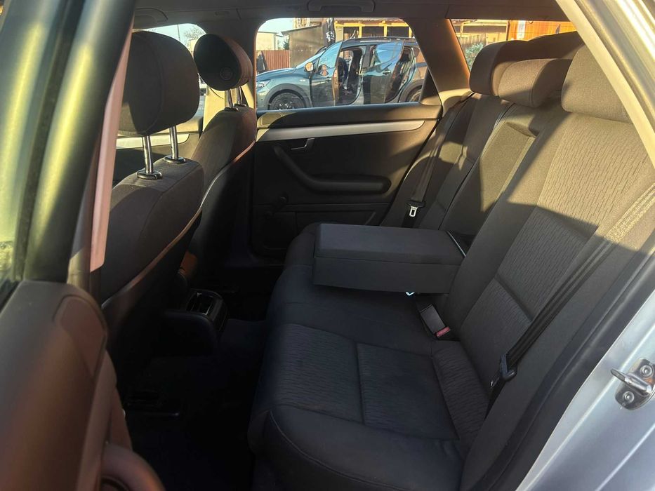 Vand Audi A4 b7 2006