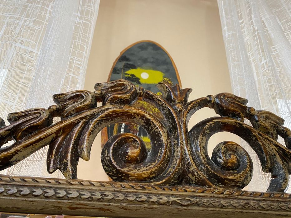 Трюмо ручной работы