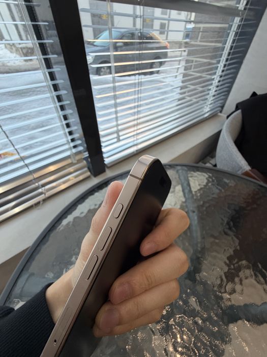 Продам Iphone 16 pro, 1TB