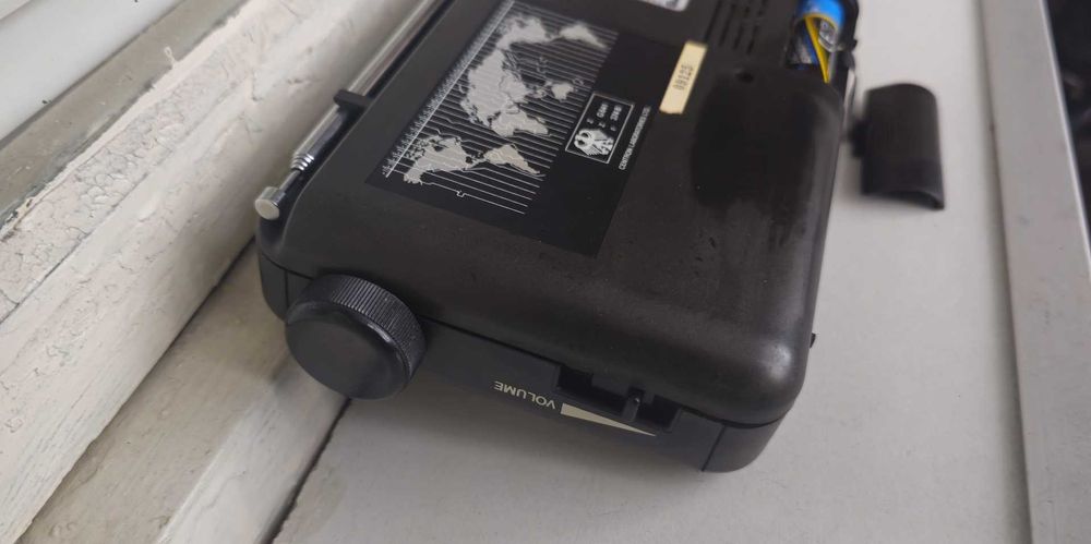 Radio portabil UNIVERSUM