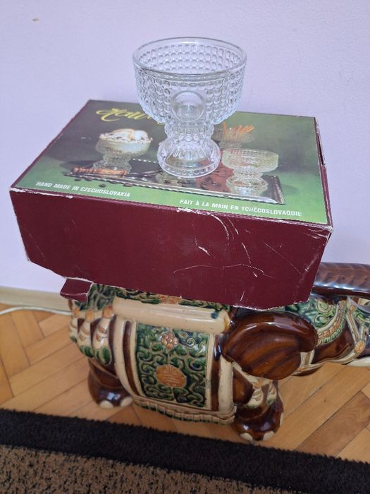 КЧешки ристален сервиз ръчна изработкака