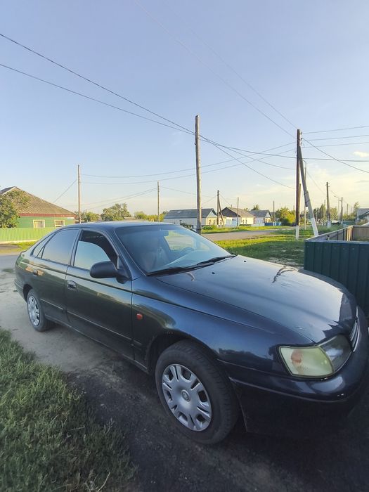 Продам Toyota Carina E