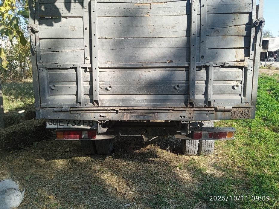 Gazel har xil turdagi mahsulotlarni tashisa boʻladi