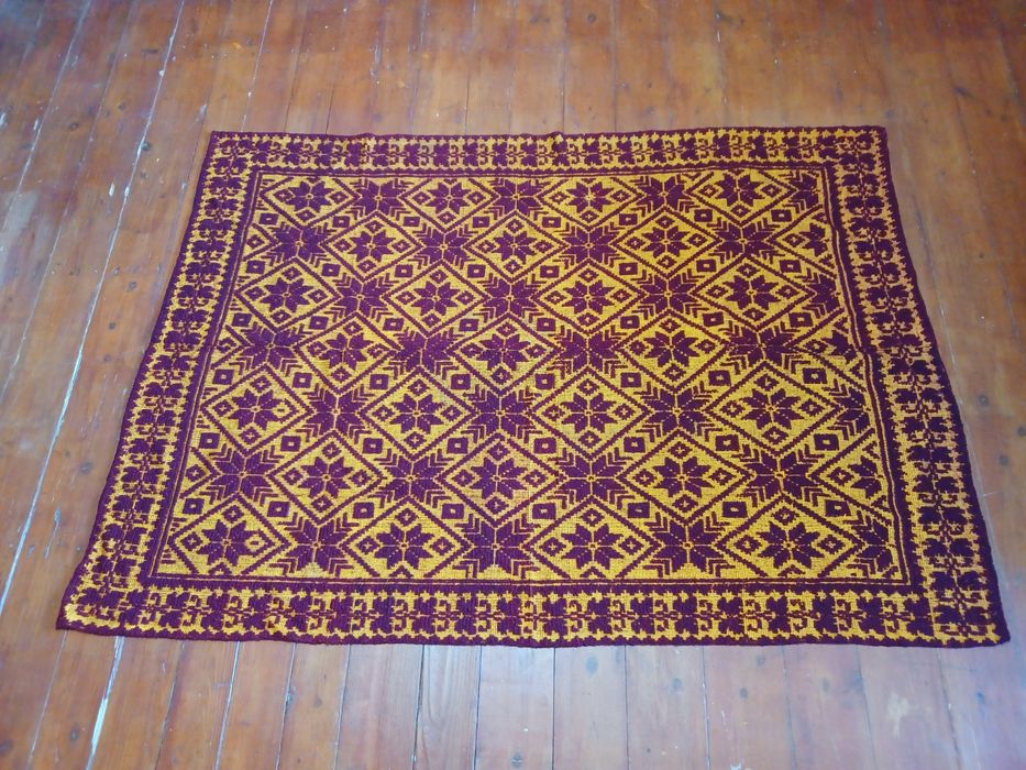 Cuvertură din lână țesută manual – model floral, 1,5 x 1,5 m