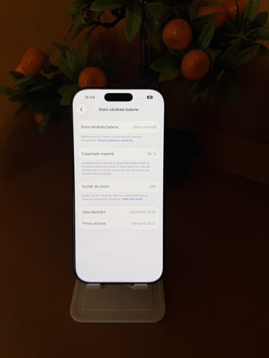Vand iPhone 16 Pro 96% bateria in garantie