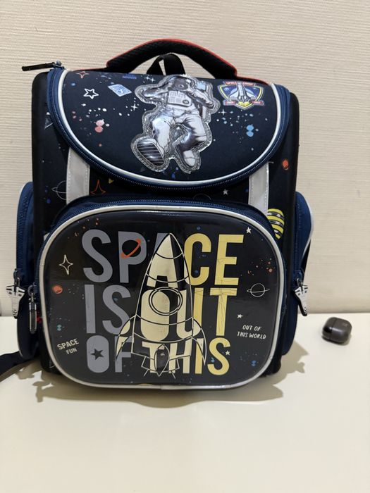 Рюкзак школьный