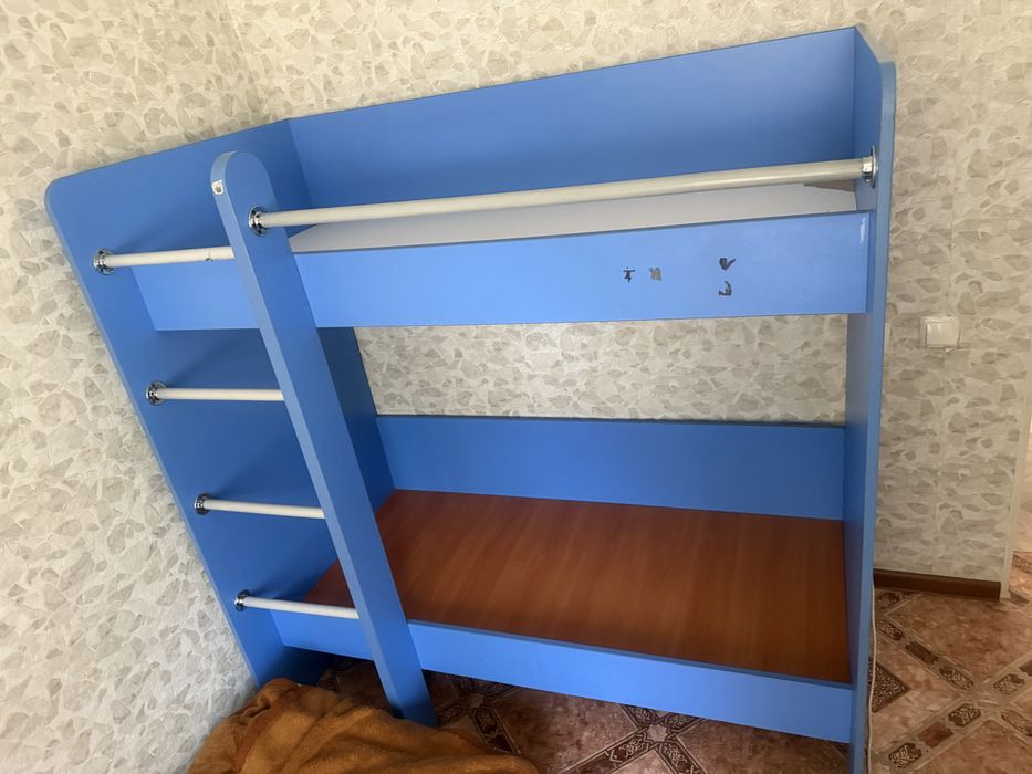 Двухъяростная кровать