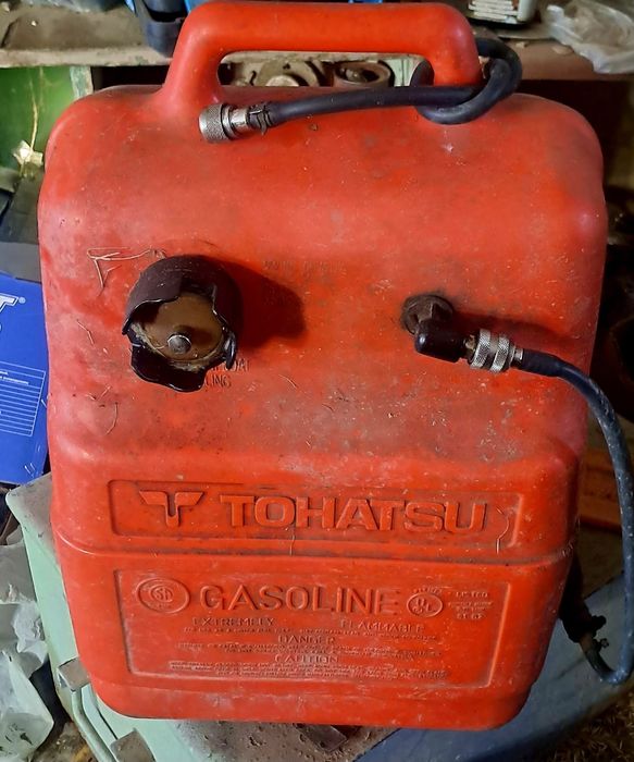 Продам tohatsu 18