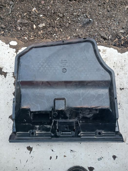 Бордачок Фольксваген Гольф2