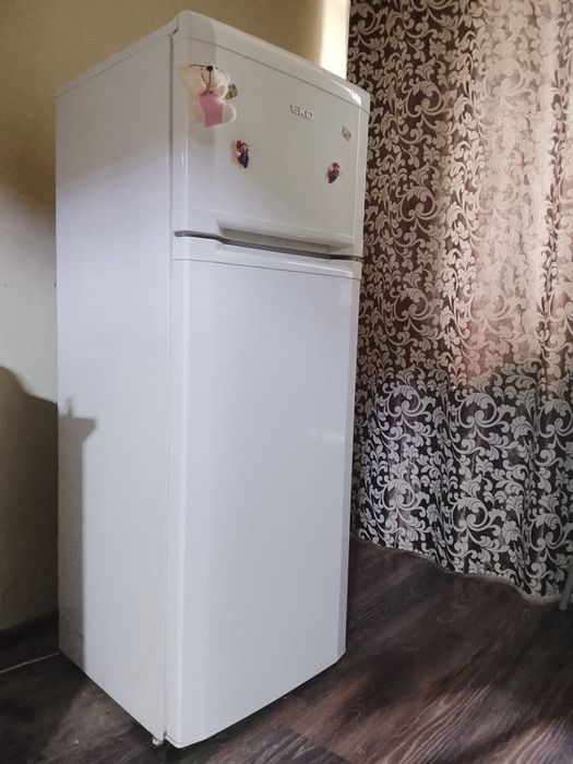 Холодильник beko